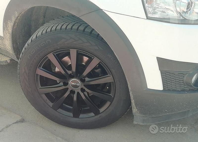 Usata Chevrolet Captiva 163 CV (119 kW) 2013 Bianco SUV