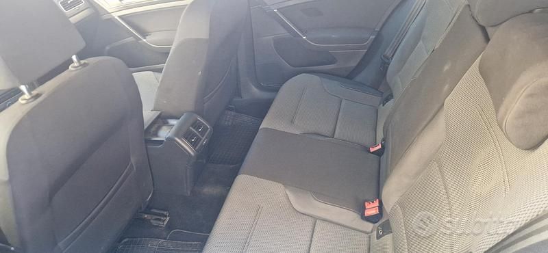 Usata VW Golf VII 105 CV (77 kW) 2013 Nero Utilitaria