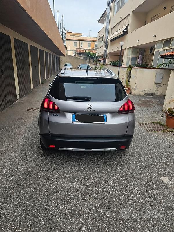 Usata Peugeot 2008 2019 Grigio SUV