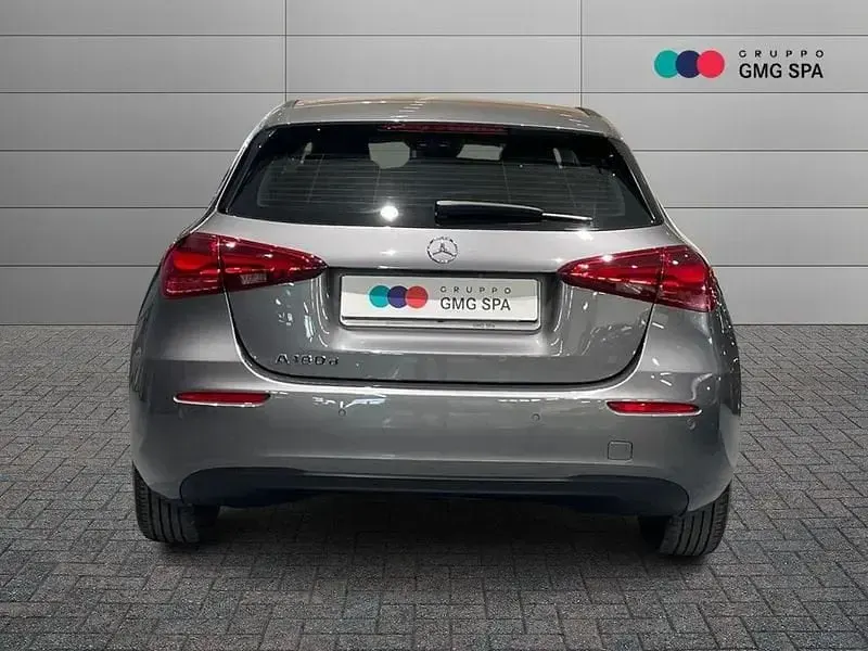 Usata Mercedes A180 Advanced 116 CV (85 kW) 2025 Grigio Utilitaria