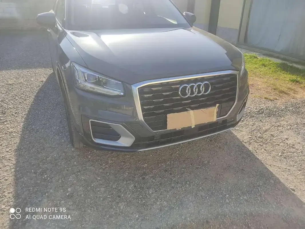 Usata Audi Q2 Ambiente 116 CV (85 kW) 2019 Grigio SUV