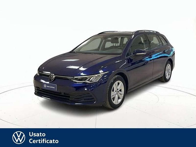 Usata VW Golf VIII Life 116 CV (85 kW) 2021 Blu pastello Station wagon