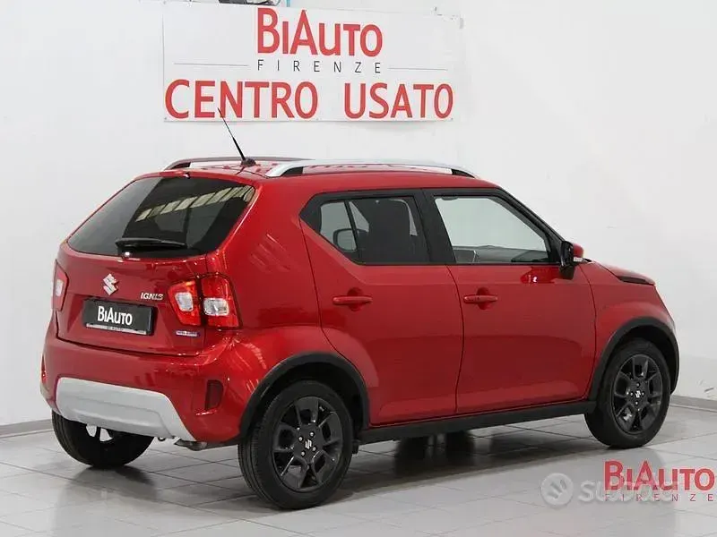 Usata Suzuki Ignis 83 CV (61 kW) 2023 Rosso SUV