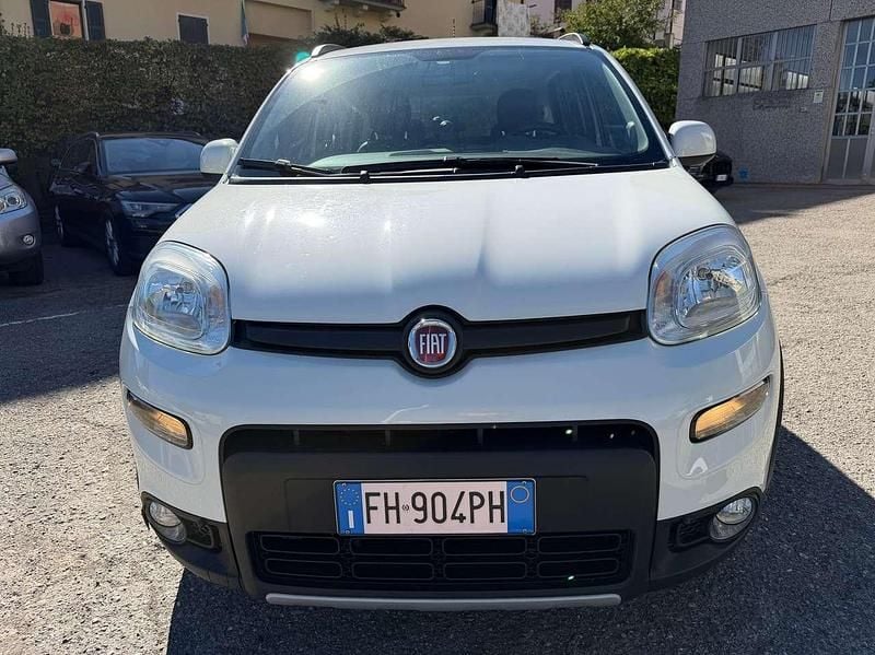 Usata Fiat Panda 4x4 S 86 CV (63 kW) 2017 Bianco Utilitaria