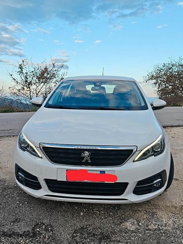 Bianco Usata 2020 Peugeot 308 SW Business-Line Station wagon | 10.500 € (Buon prezzo) - Immagine 1/4