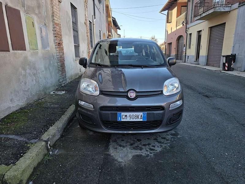 Usata Fiat Panda Launch Edition 69 CV (50 kW) 2022 Grigio Utilitaria