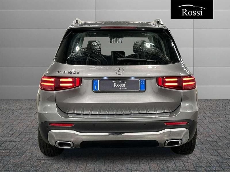 Usata Mercedes GLB180 Advanced 116 CV (85 kW) 2025 Grigio montagna SUV