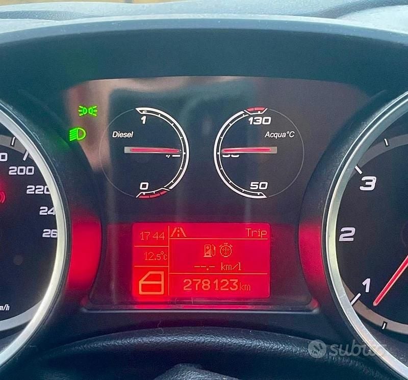 Usata Alfa Romeo Giulietta 105 CV (77 kW) 2010 Nero Utilitaria