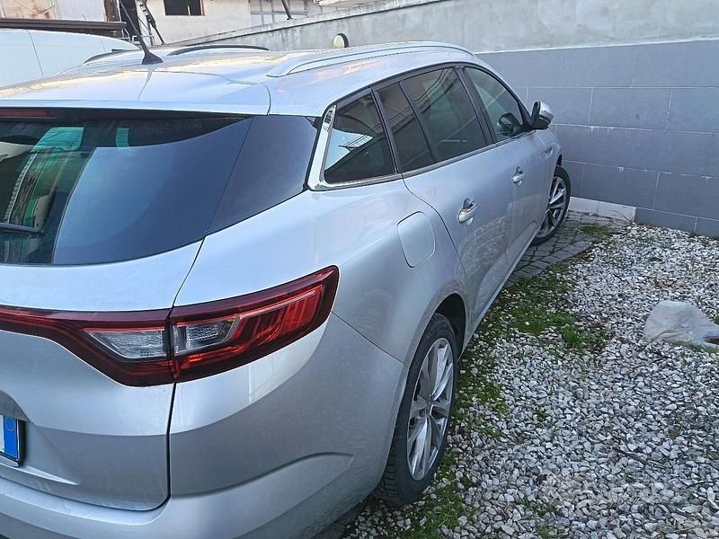 Usata Renault Mégane IV 110 CV (80 kW) 2017 Grigio Station wagon