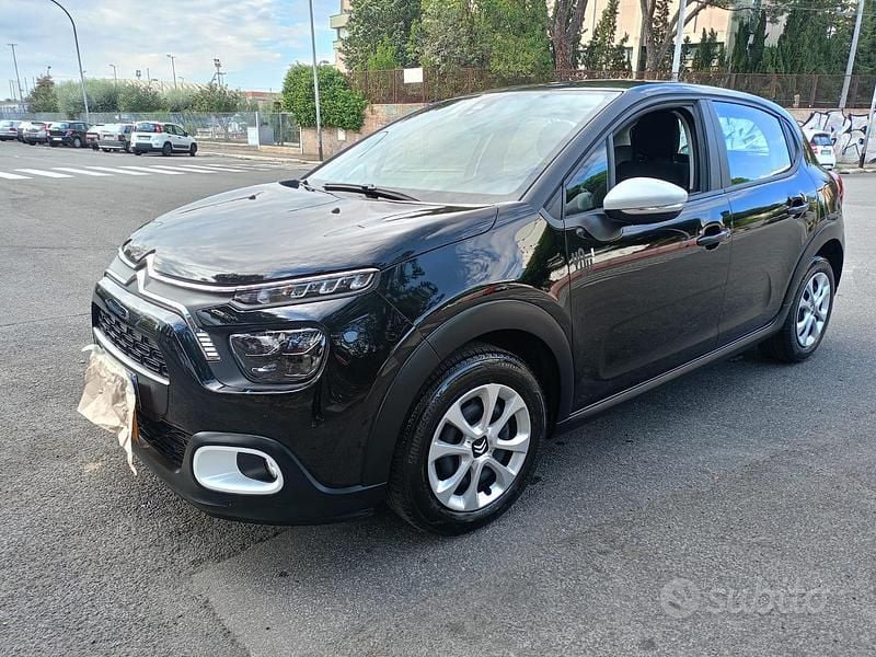 Usata Citroën C3 PureTech 83 CV (61 kW) 2024 Nero Berlina