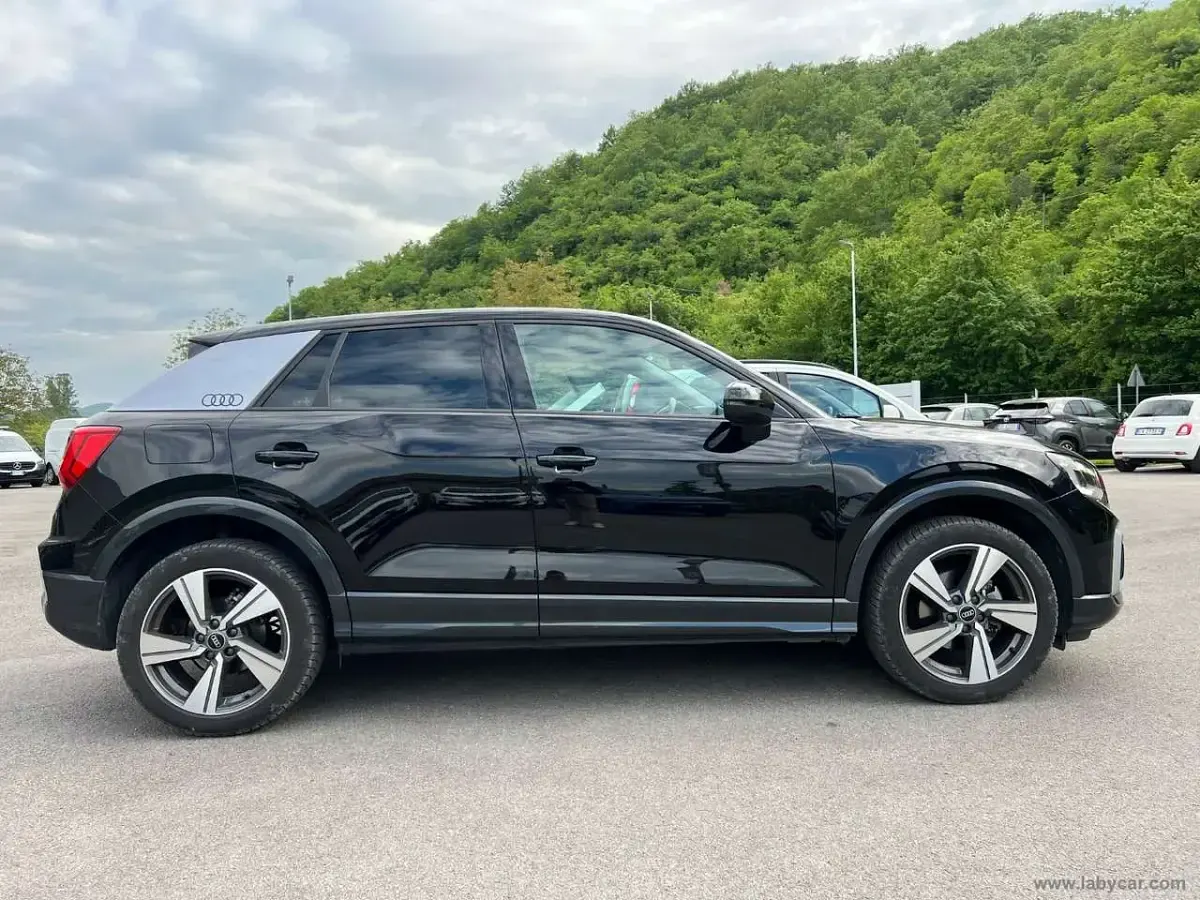 Usata Audi Q2 Advanced 110 CV (80 kW) 2023 Nero SUV