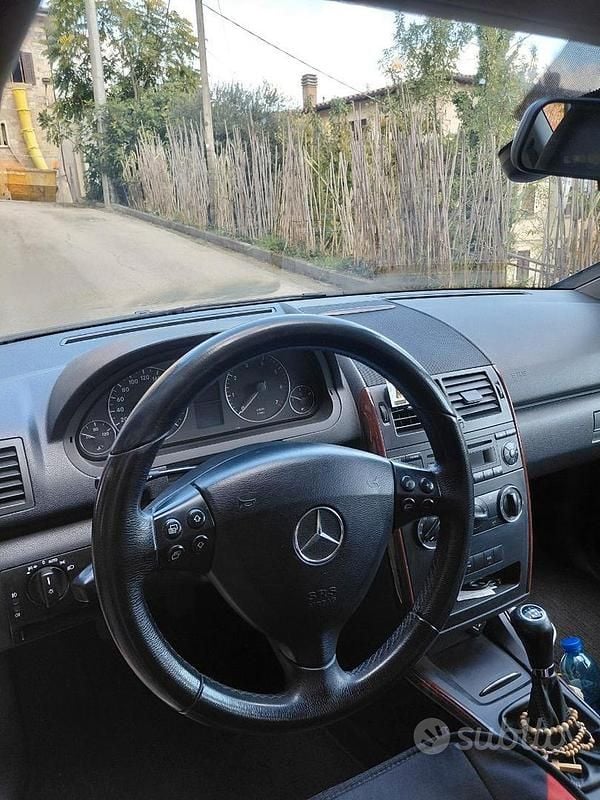 Occasion Mercedes A160 95 ch (69 kW) 2011 Blanc Berline