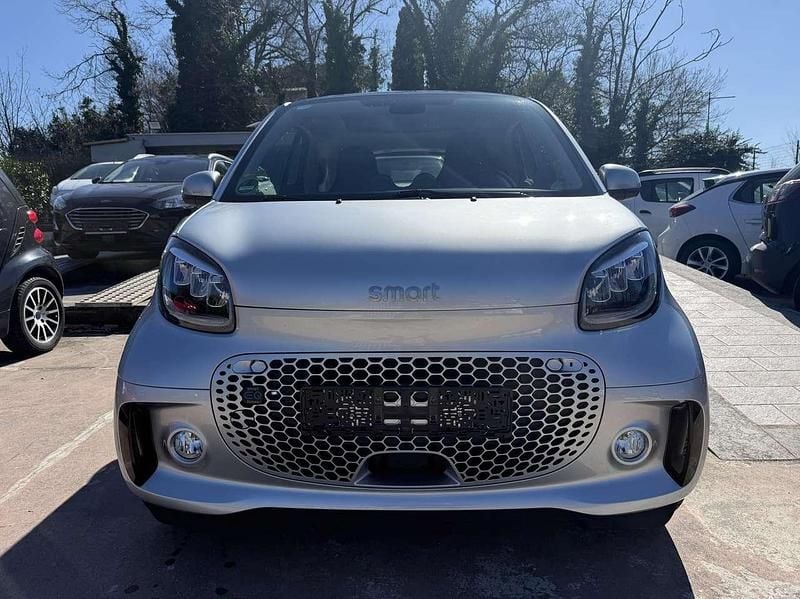 Usata Smart ForTwo Coupé Pulse 55 kW (75 CV) 2020 Argento Utilitaria