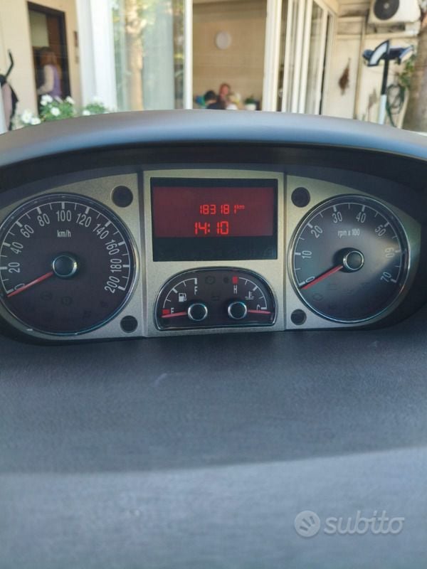 Usata Lancia Musa 77 CV (56 kW) 2009 Monovolume