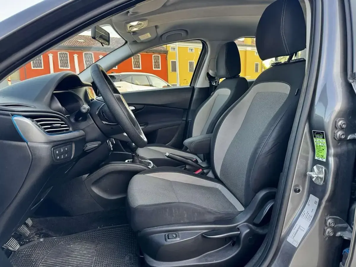 Usata Fiat Tipo Easy 95 CV (69 kW) 2016 Other Berlina