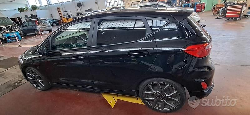 Usata Ford Fiesta ST-Line 125 CV (91 kW) 2022 Nero Utilitaria