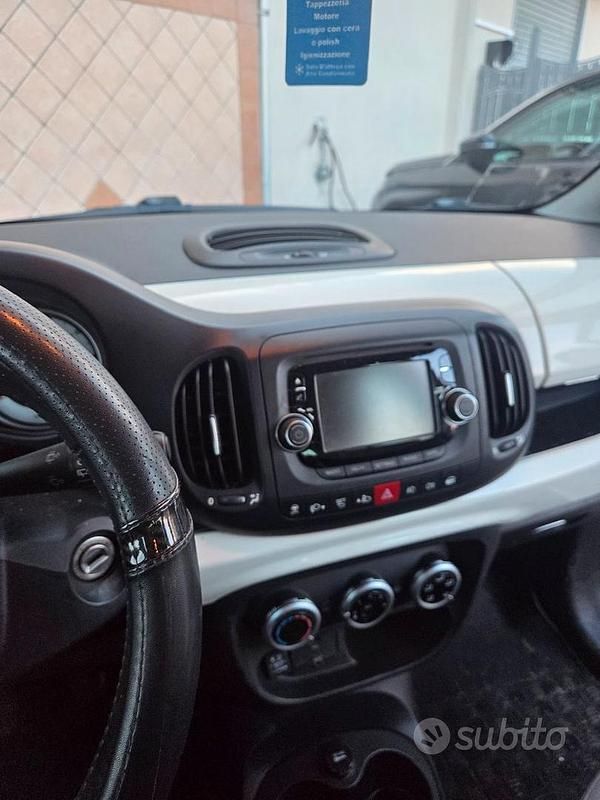 Usata Fiat 500L 95 CV (69 kW) 2012 Bianco Monovolume