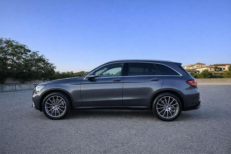 Usata Mercedes GLC200 Premium 163 CV (119 kW) 2019 Grigio SUV