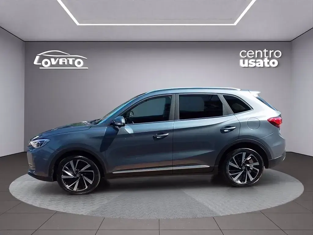 Usata MG ZS Luxury 197 CV (144 kW) 2025 Grigio SUV
