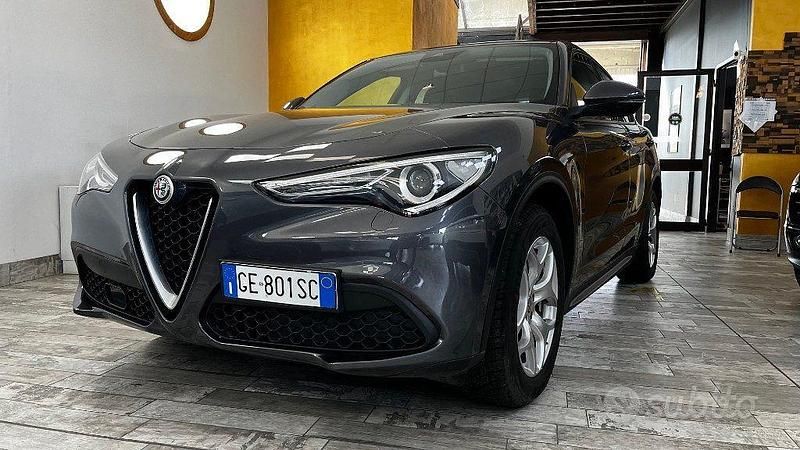 Usata Alfa Romeo Stelvio Business 190 CV (139 kW) 2021 Grigio SUV
