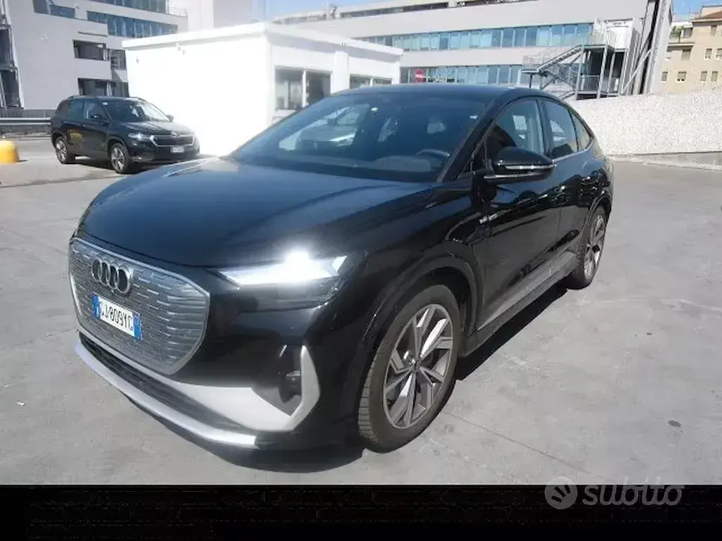 Usata Audi Q4 Sportback e-tron S-Line 69 kW (95 CV) 2022 Nero SUV