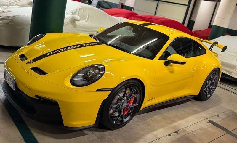 Usata Porsche 911 GT3 510 CV (375 kW) 2023 Giallo racing Coupé