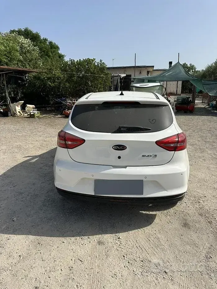Usata EVO Evo 3 113 CV (83 kW) 2022 Bianco SUV