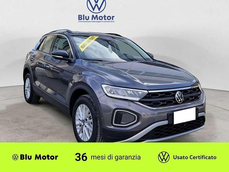 Usata VW T-Roc Life 116 CV (85 kW) 2025 Indium grey metallizzato nero SUV