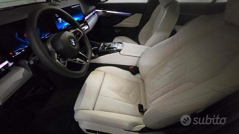 Nuova BMW 540 M Sport 2025 Station wagon