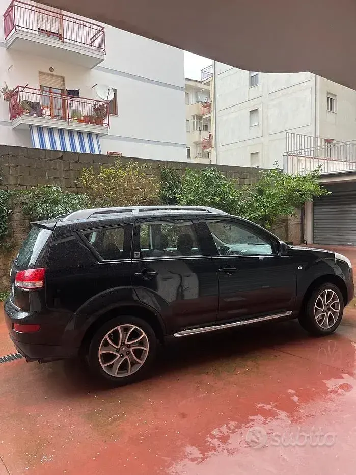 Usata Citroën C-Crosser Seduction 160 CV (117 kW) 2011 Nero SUV
