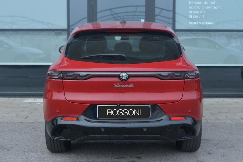 Second-hand Alfa Romeo Tonale Sprint 131 CP (96 kW) 2024 Roșu SUV