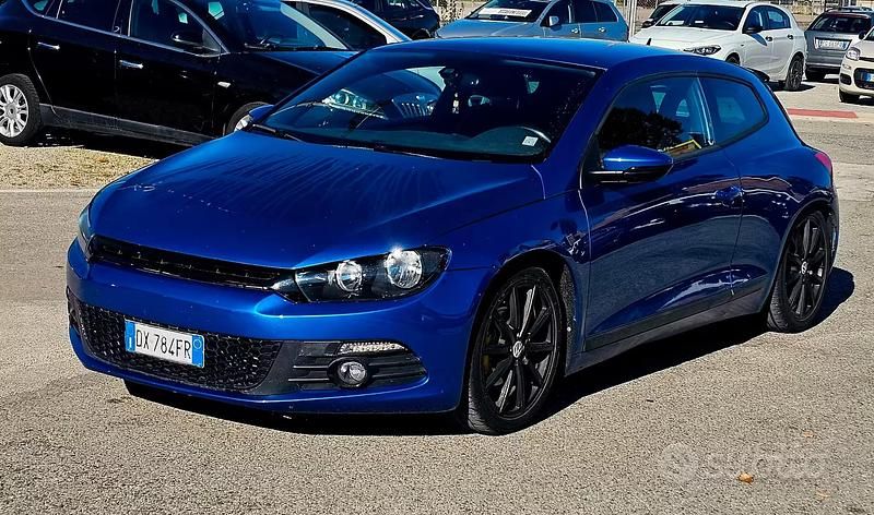 Begagnad VW Scirocco 160 HK (117 kW) 2010 Blå Sportkupé