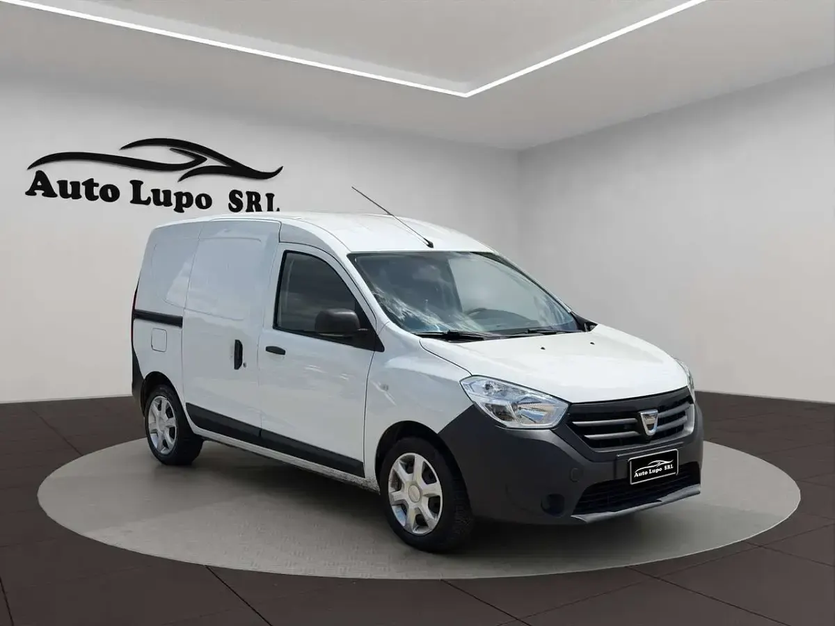 Usata Dacia Dokker 75 CV (55 kW) 2016 Bianco Monovolume
