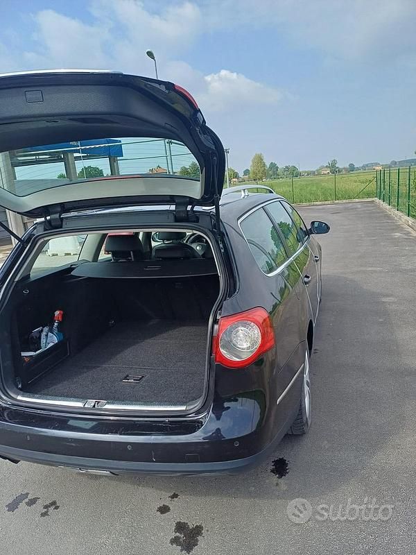 Begagnad VW Passat 170 HK (125 kW) 2008 Blå Kombi