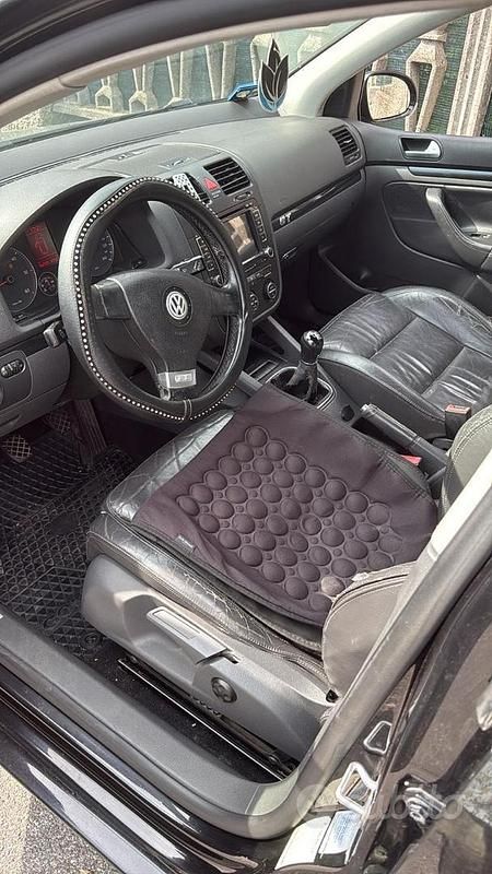 Usata VW Golf V 105 CV (77 kW) 2008 Nero Berlina