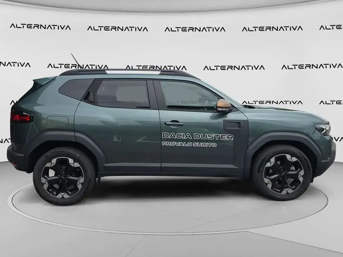 Usata Dacia Duster Extreme 132 CV (97 kW) 2024 Verde oxide SUV