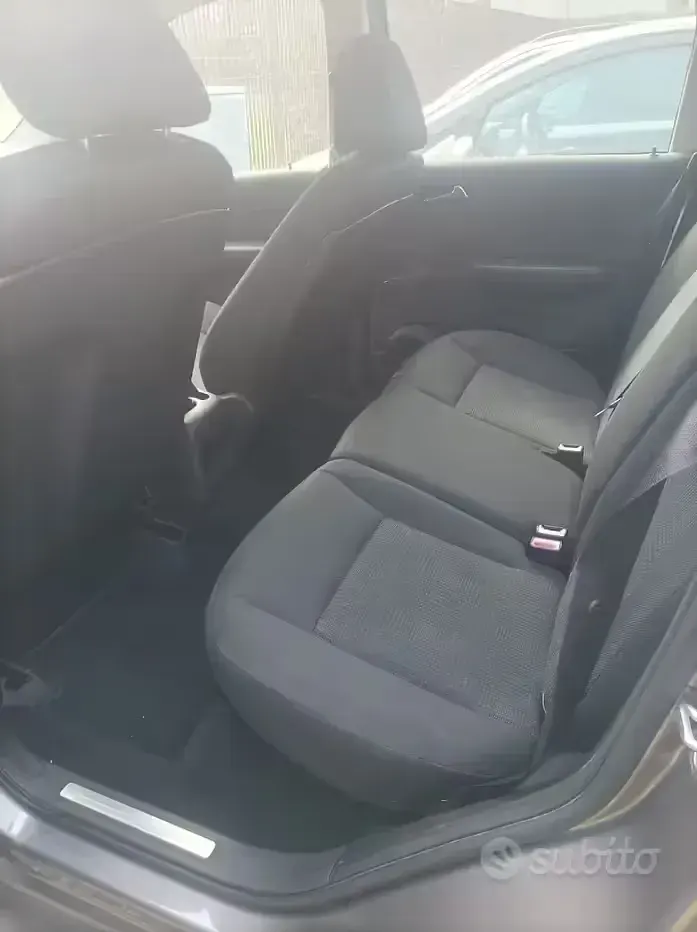 Usata Mercedes A180 75 CV (55 kW) 2009 Grigio Berlina