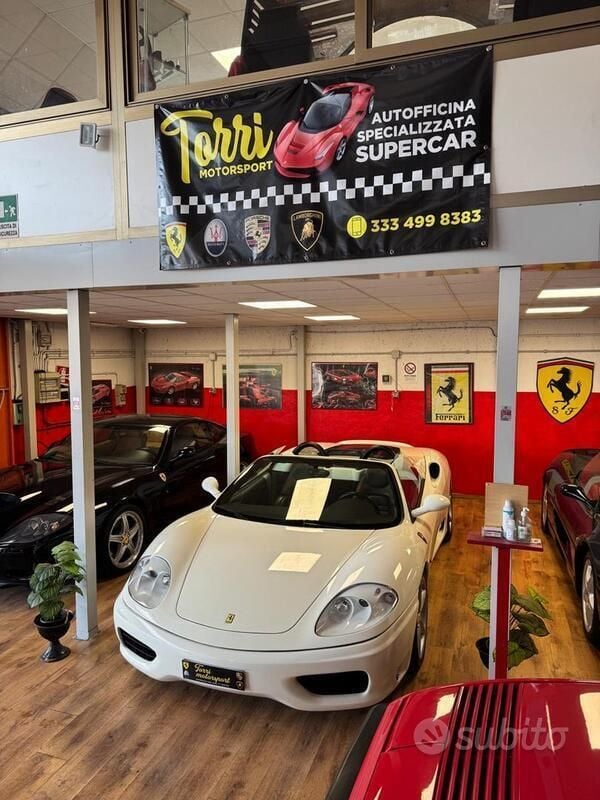 Usata Ferrari 360 400 CV (294 kW) 2005 Bianco Cabrio