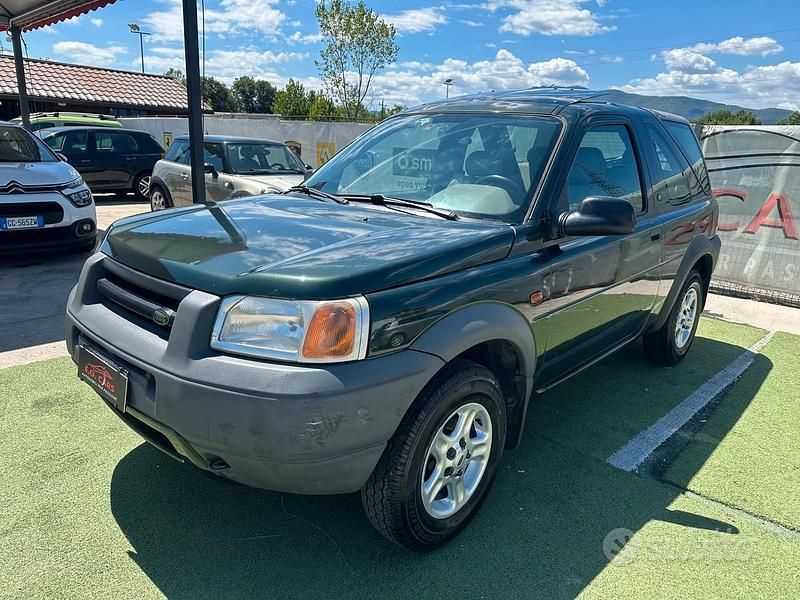 Verde Usata 1999 Land Rover Freelander SUV | 2500 € (Buon prezzo) - Immagine 1/4