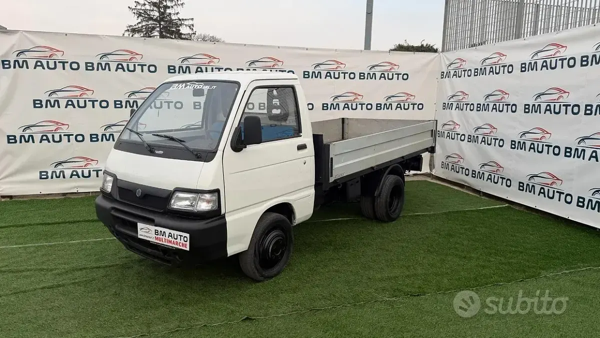 Usata Piaggio Porter 65 CV (47 kW) 2004 Berlina