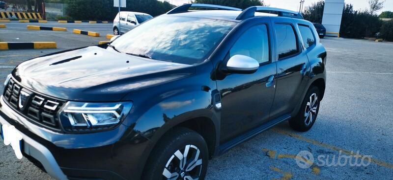 Usata Dacia Duster 101 CV (74 kW) 2022 Nero SUV