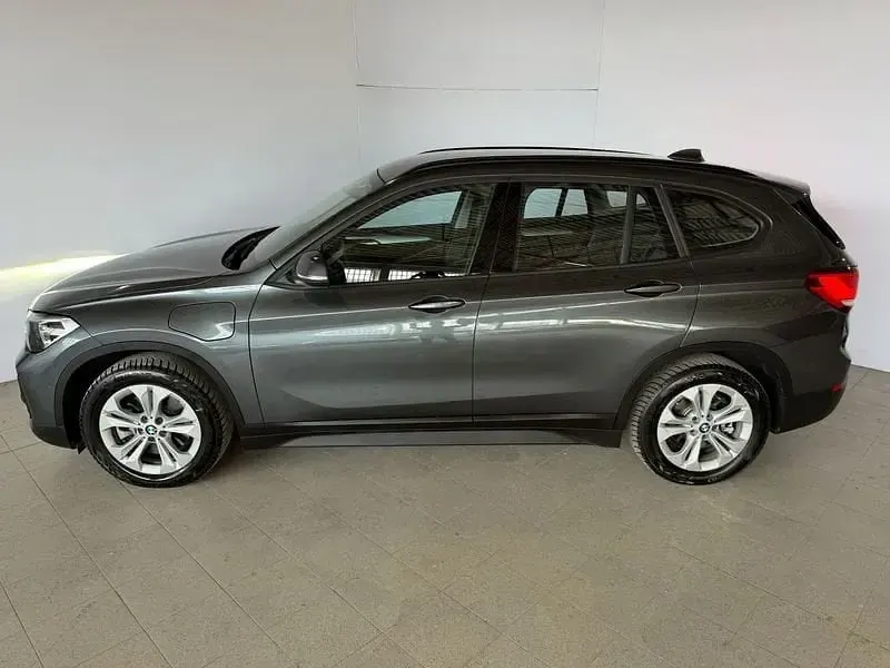 Usata BMW X1 Advantage 220 CV (161 kW) 2021 Grigio SUV