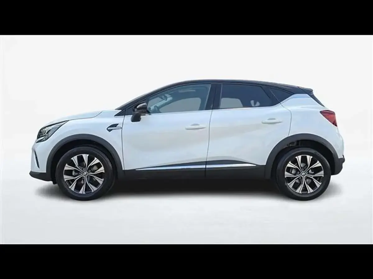 Usata Renault Captur Techno 101 CV (74 kW) 2023 Bianco SUV