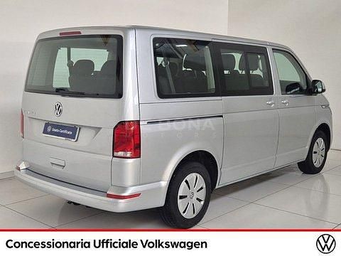 Usata VW Caravelle Comfortline 150 CV (110 kW) 2023 Argento Furgone