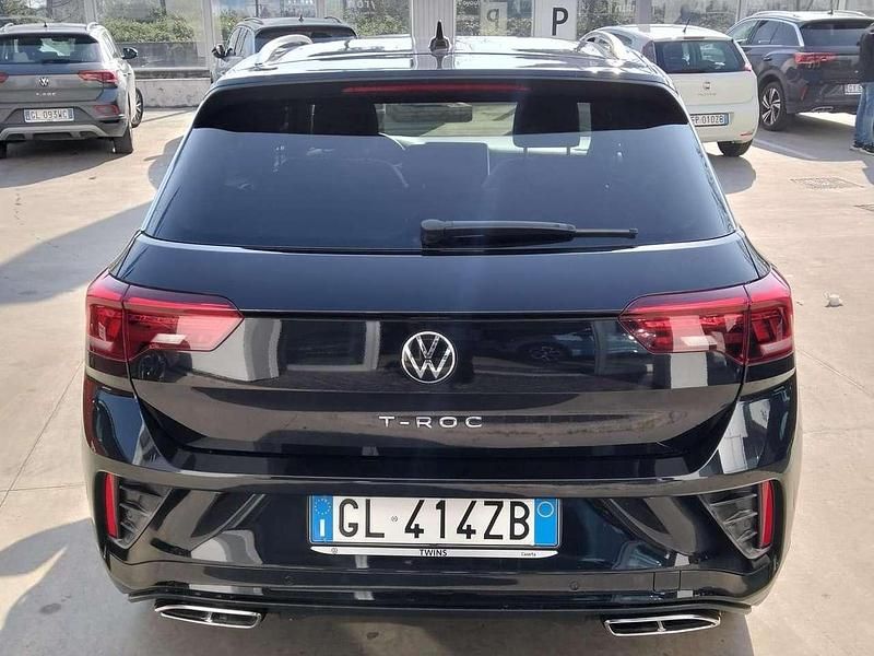 Usata VW T-Roc R-line 110 CV (80 kW) 2022 Deep black SUV