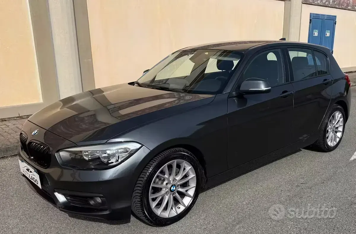 Usata BMW 118 150 CV (110 kW) 2017 Marrone Berlina