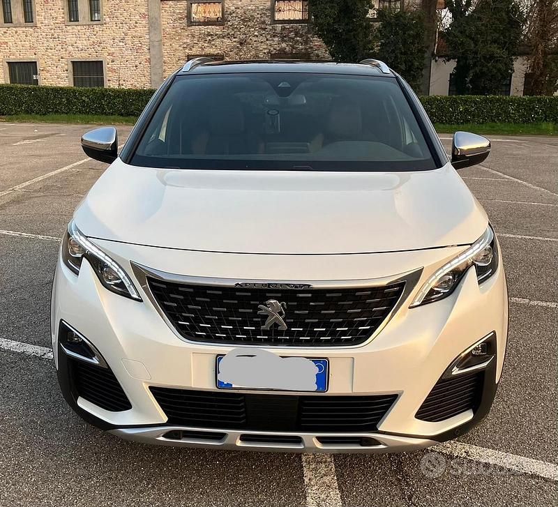 Usata Peugeot 3008 180 CV (132 kW) 2018 Bianco SUV