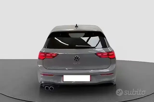 Usata VW Golf VIII GTI 200 CV (147 kW) 2024 Grigio Berlina