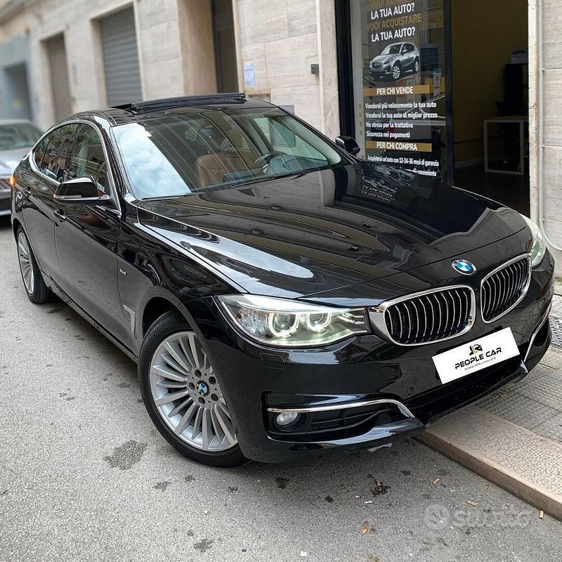 Usata BMW 320 Luxury Line 184 CV (135 kW) 2013 Nero Berlina
