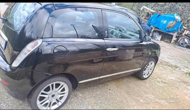 Usata Lancia Ypsilon 2008 Nero Utilitaria